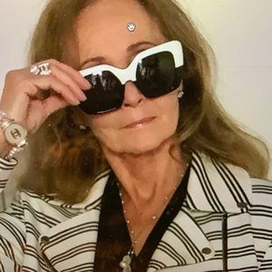 PLEASE SCROLL DOWN.. THANKS 🌹